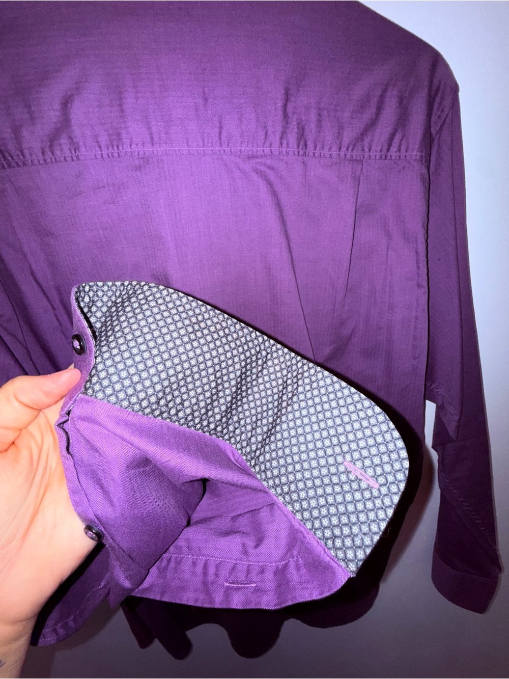 Tommy Bahama Men's Long-Sleeve Button-Up Shirt in Deep Purple - Picture 6 of 6